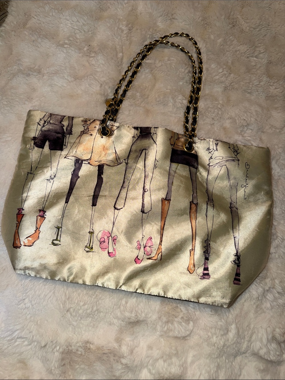 DSW Gold Satin Tote with Illustrated Shoe-and-Legs Print